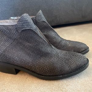Eileen Fisher Gray Suede Booties 6.5